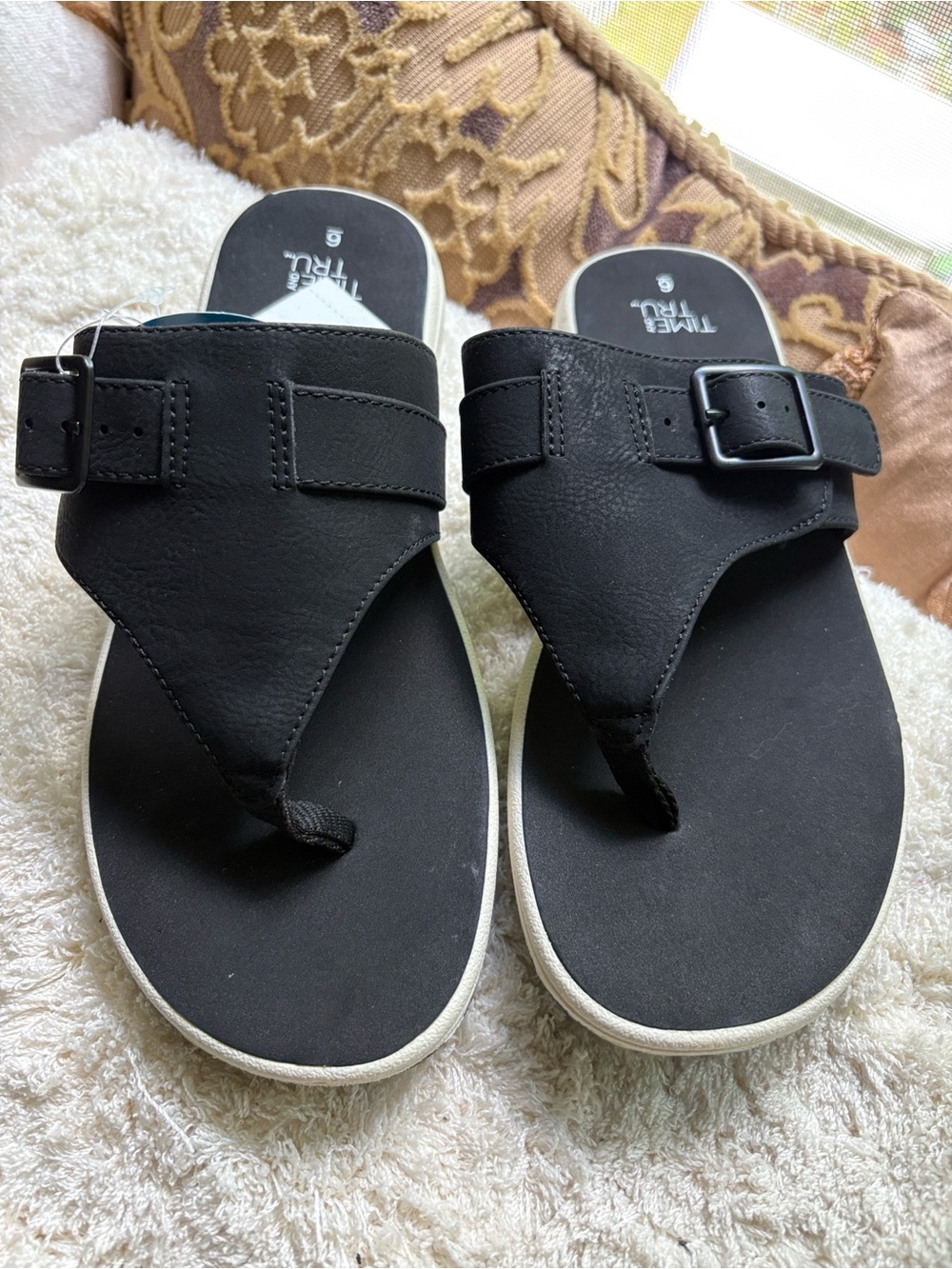 Time and Tru Black Thong Sandals with White Trim